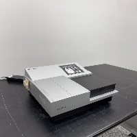 Bio-Tek ELX808 Absorbance Microplate Reader image 0